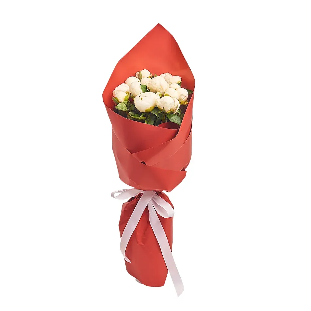Букет из 15 белых пионов