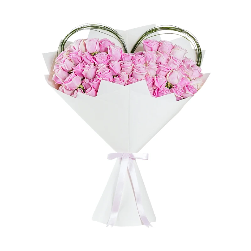 Букет из 51 розы в форме сердца