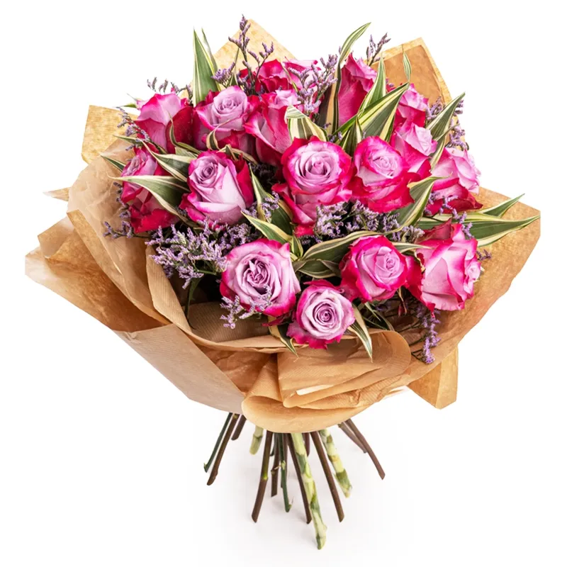 Букет из 35 ярко фиолетовой розы