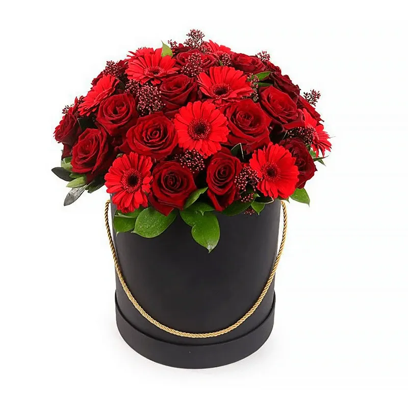 Цветы в коробке «Инструменты радости»