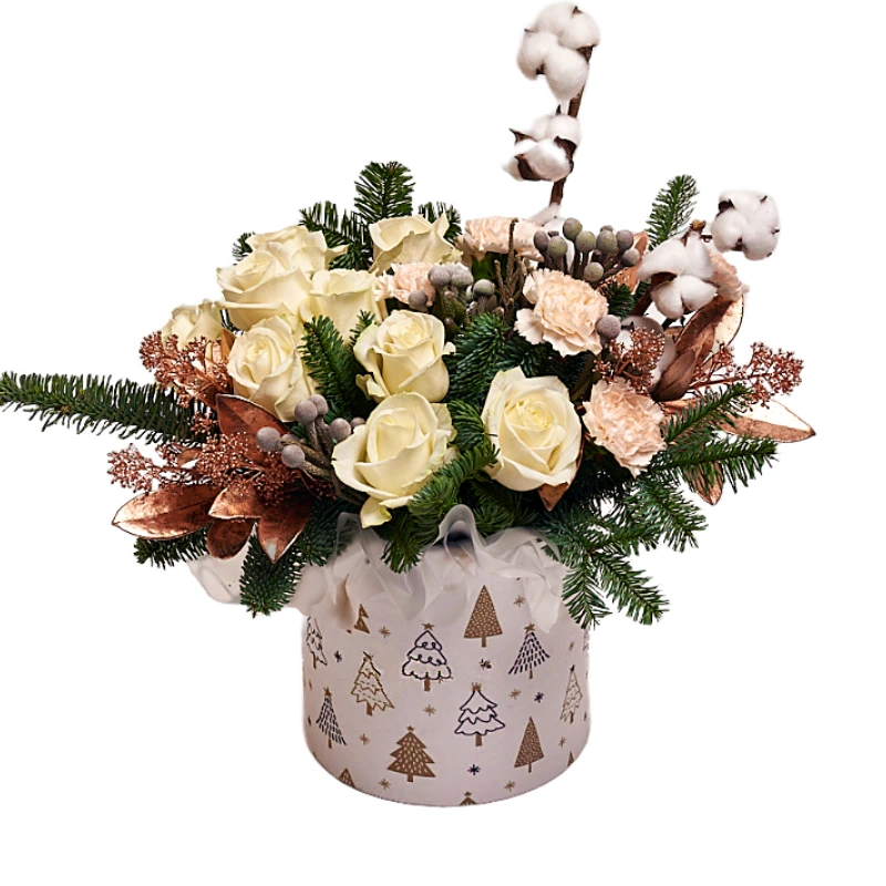 Композиция в шляпной коробке 