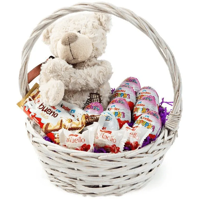 Корзина «Со сладостями и мягкой игрушкой №1»